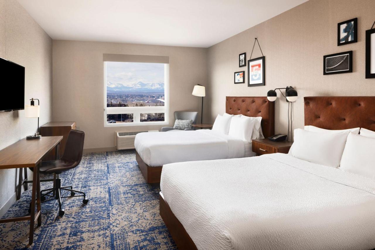 Four Points By Sheraton Calgary Airport Exterior photo