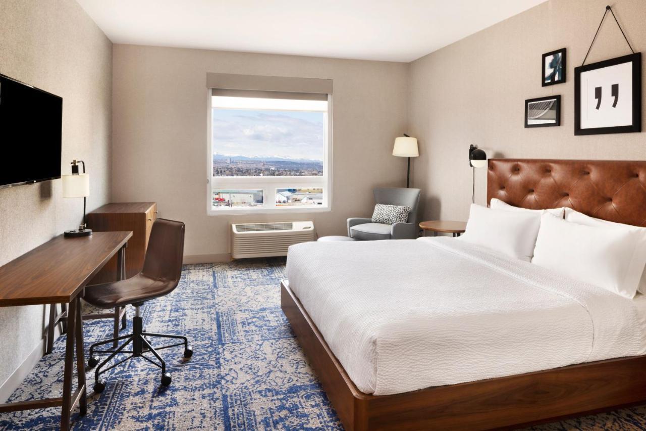 Four Points By Sheraton Calgary Airport Exterior photo